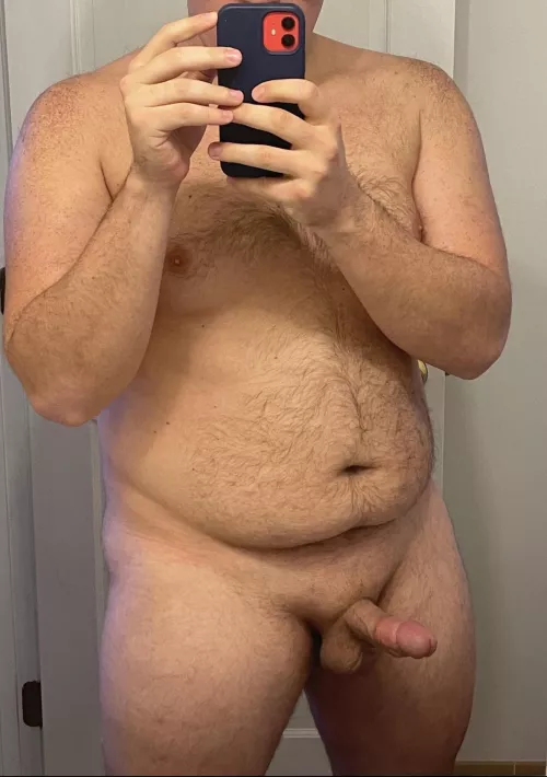 Who likes hard cocks?