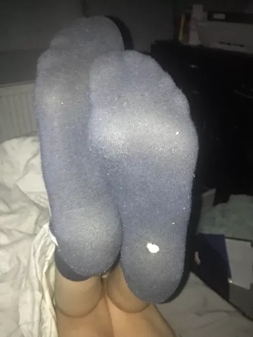 Who likes stinky socks xx