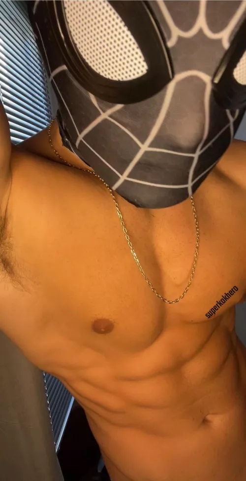 Would u BOTTOM me?😛