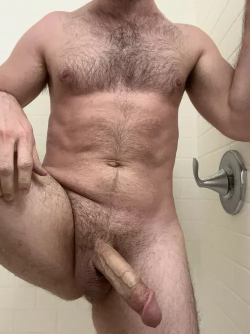 [38] Happy Friday! 😊