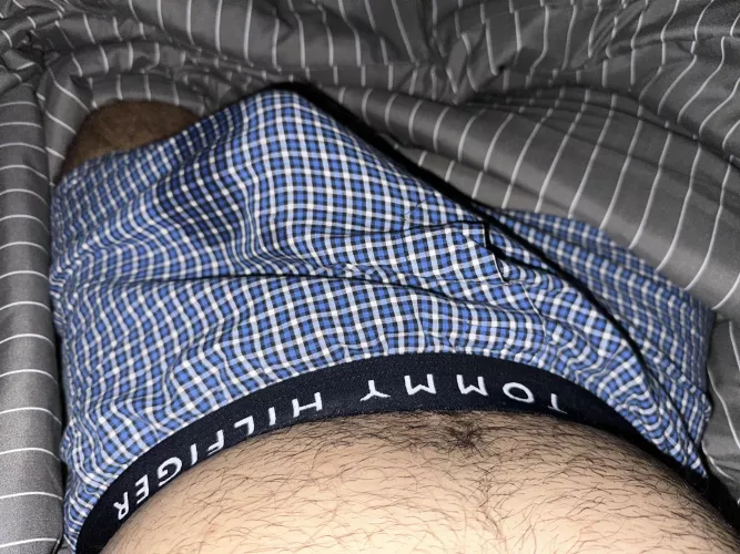 Accidentally came all in my boxers. 😏💦