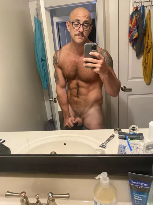 Am I lady boner material? Honestly, I’m down for any type of boner 😉