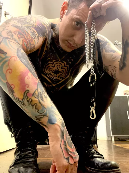 Any puppy who wants to go for a walk? Trans Daddy loves obedient puppies