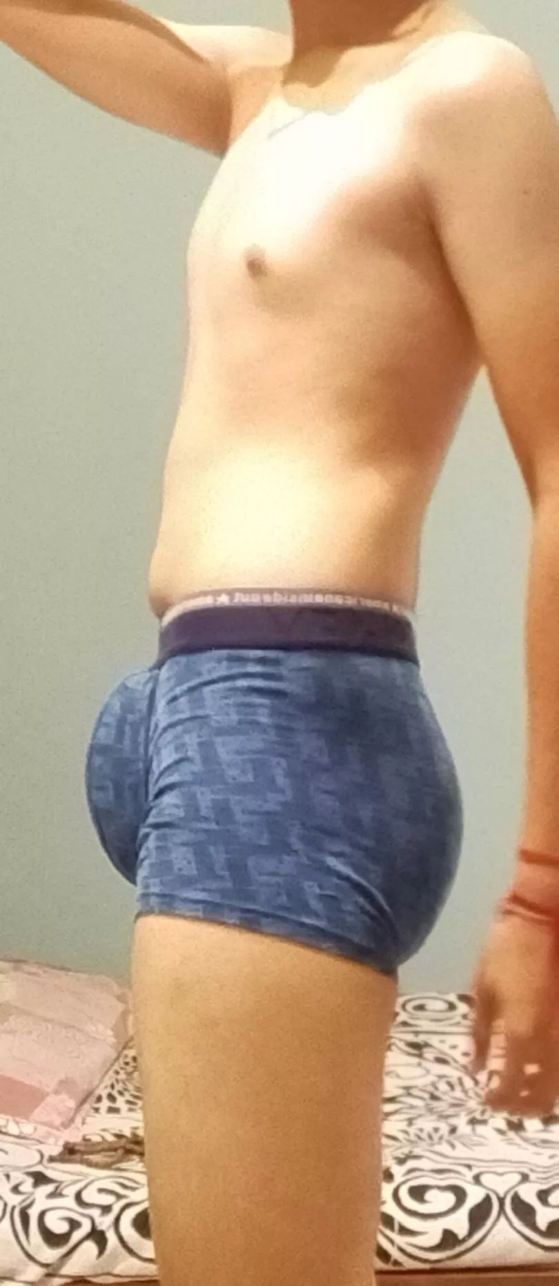 Anyone wanna compare cocks?? i will wear panties if i lose (PS: I won't lose😈😏)