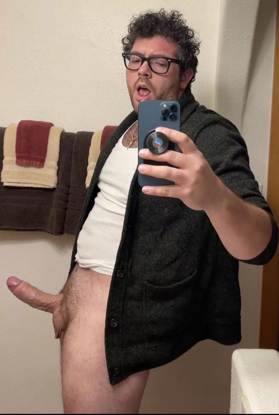 Big fat Italian daddy dick 😈