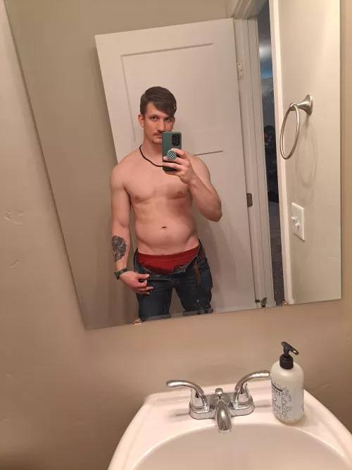 Come pull it out 😏