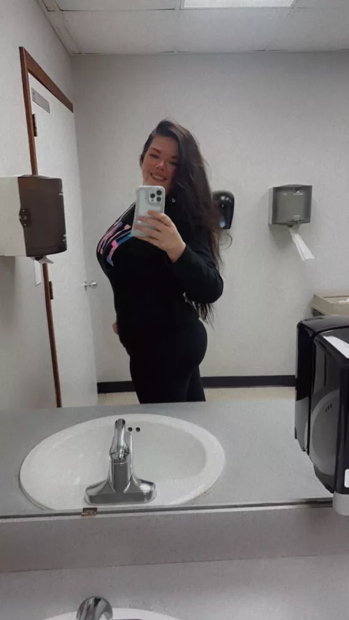 Good Morning from this teacher 🍎👩🏻‍🏫☀️