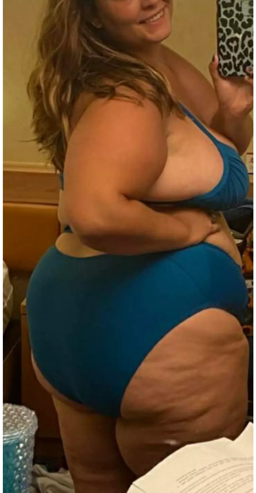 Hoping this big booty turns some heads 😉