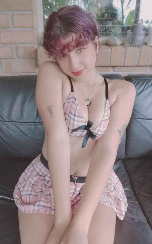 I bought a new bra. I need someone’s second opinion.