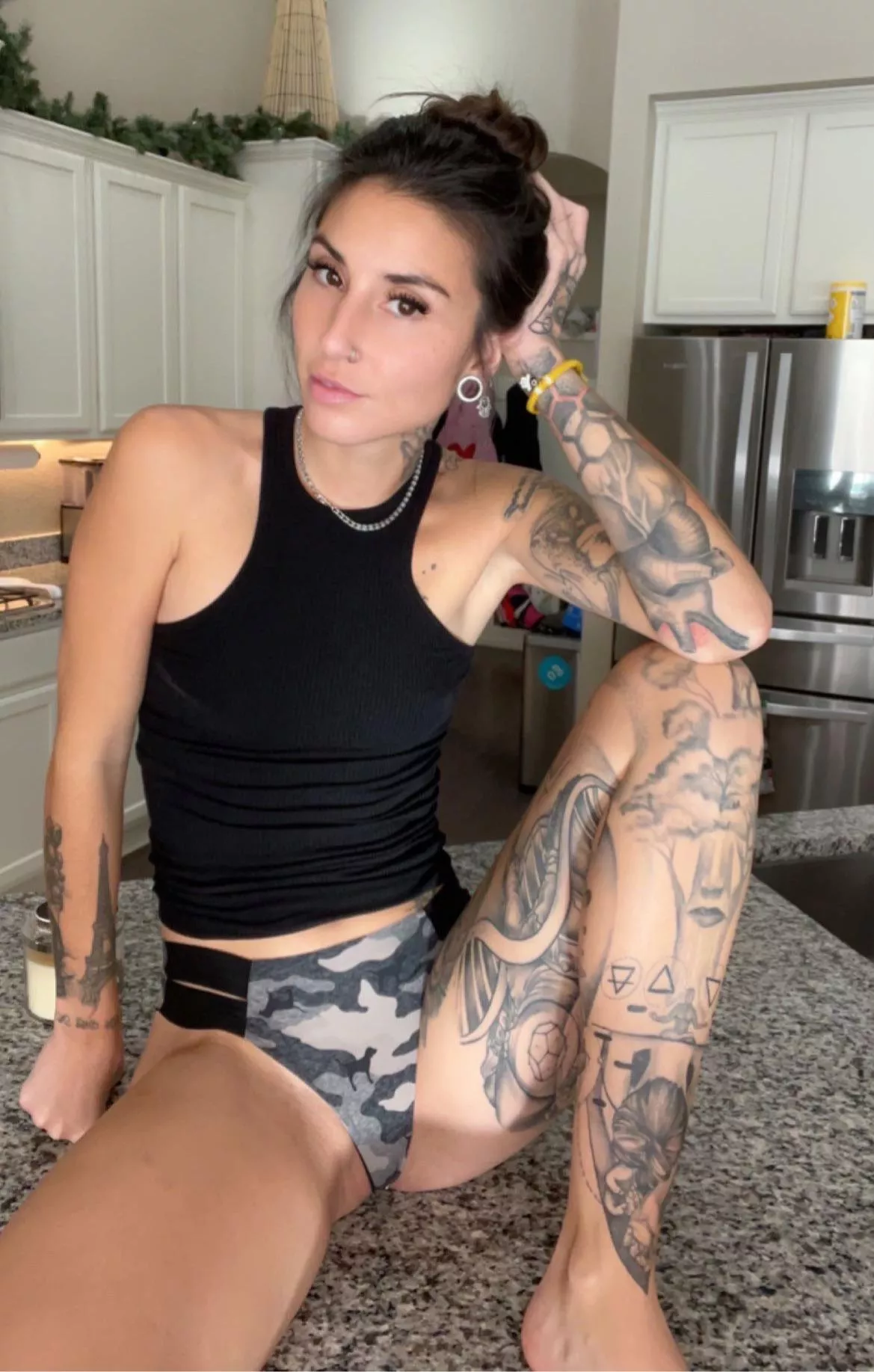 I’m amazing in the kitchen [f]