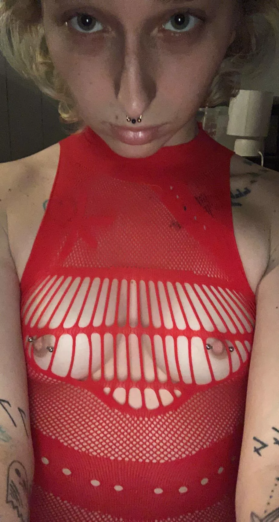 it’s my birthday month , help me celebrate with my nude body