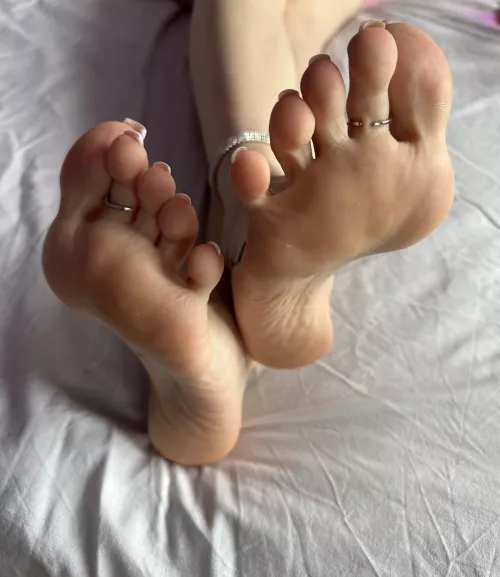 My soles wanna feels your face 😜