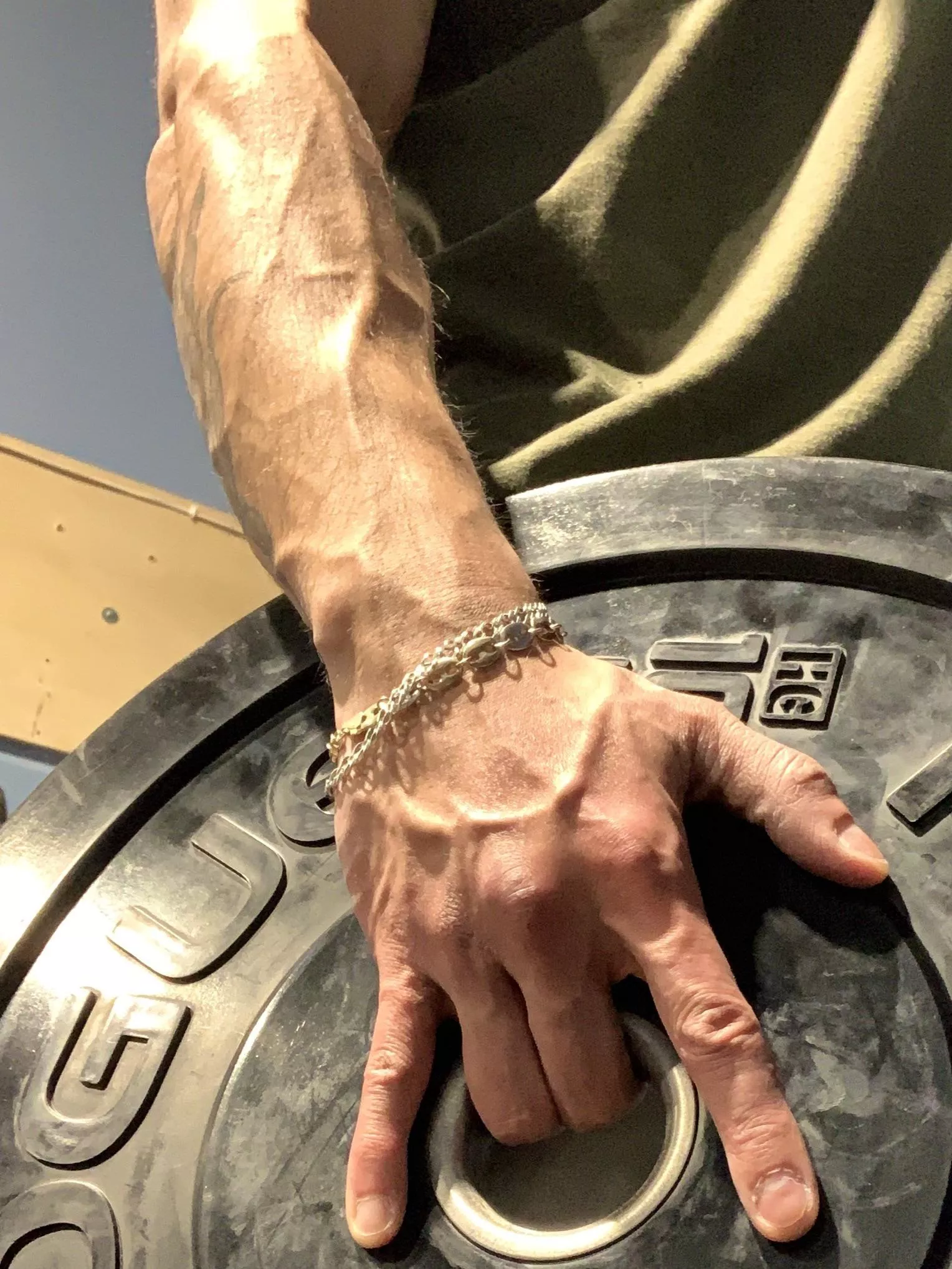 Posted this in r/ManHands but I think it might belong here too