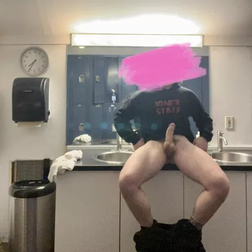 Sorry bro! I didn’t realize anybody else was here 🫢