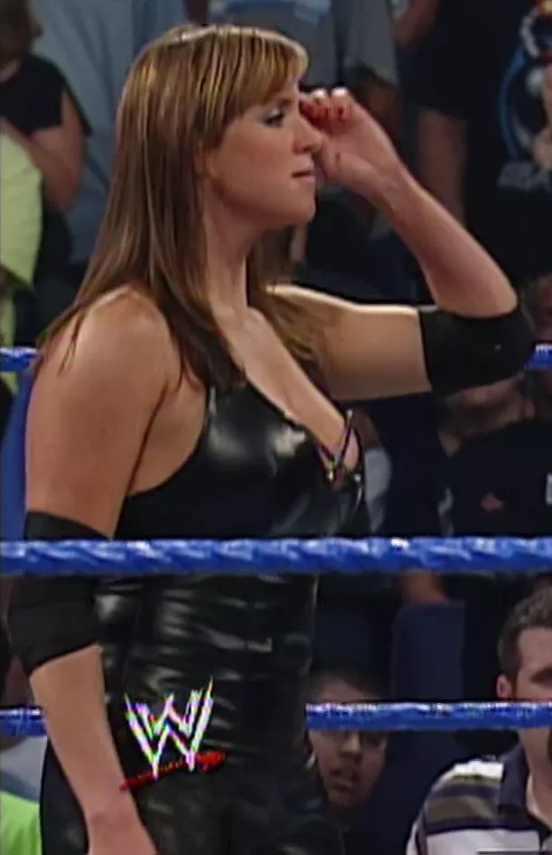 Stephanie McMahon (2003)
