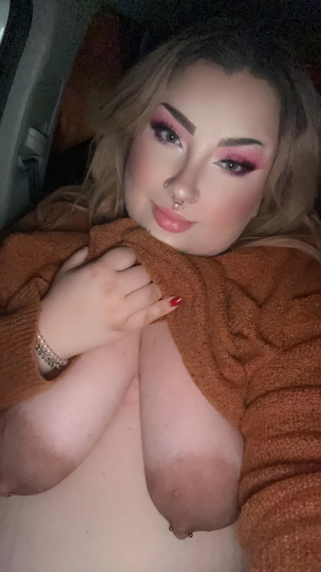 There’s big areolas, and then there’s huge areolas 😛