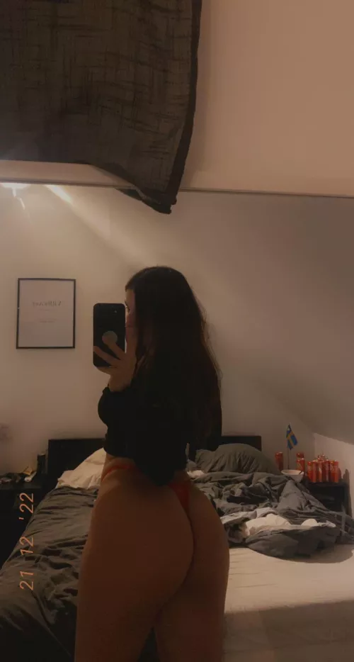 Upvote if you’d fuck me