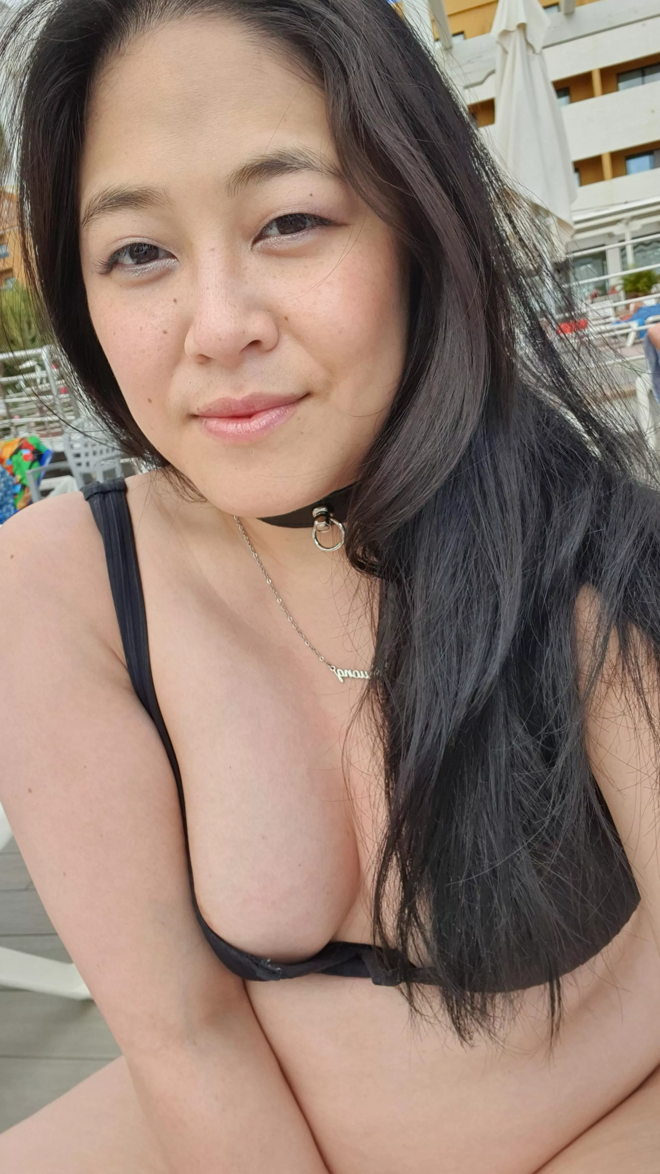 would you rate this curvy vietnamese Australian babe?