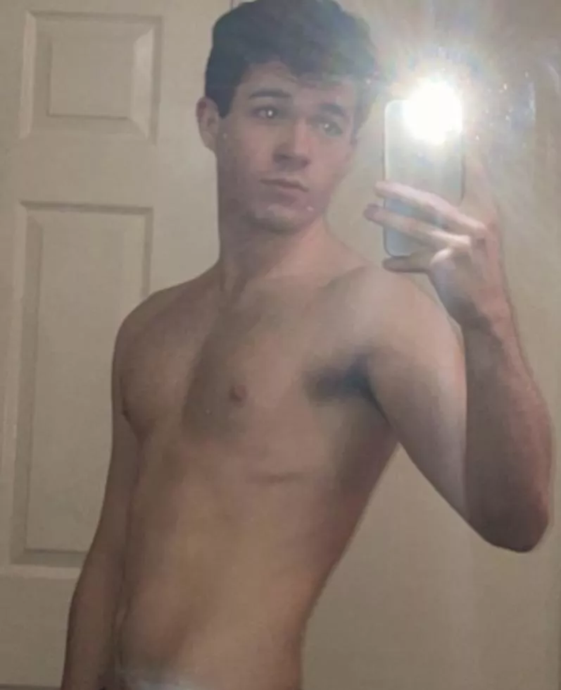 21. Hmu with a pic for my snap