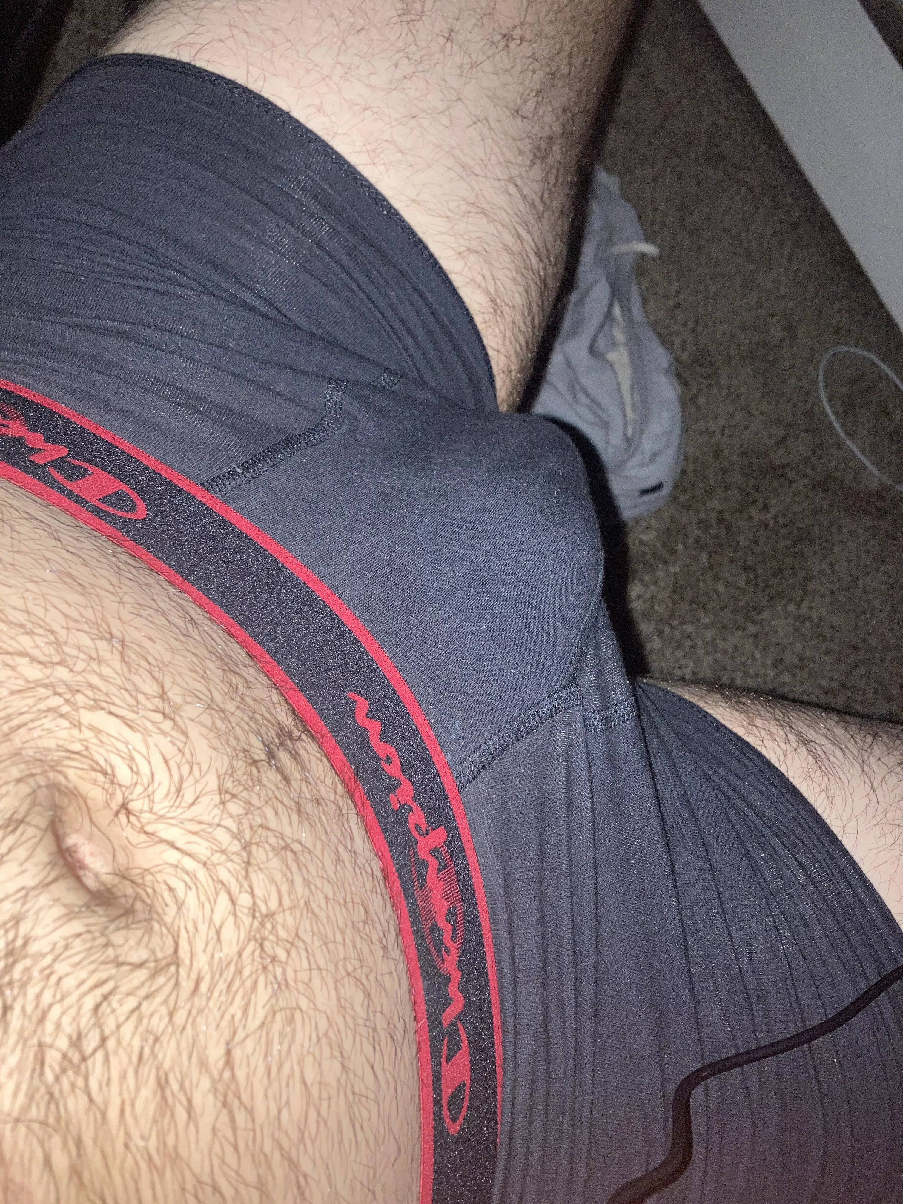 22 curious looking to compare hmu