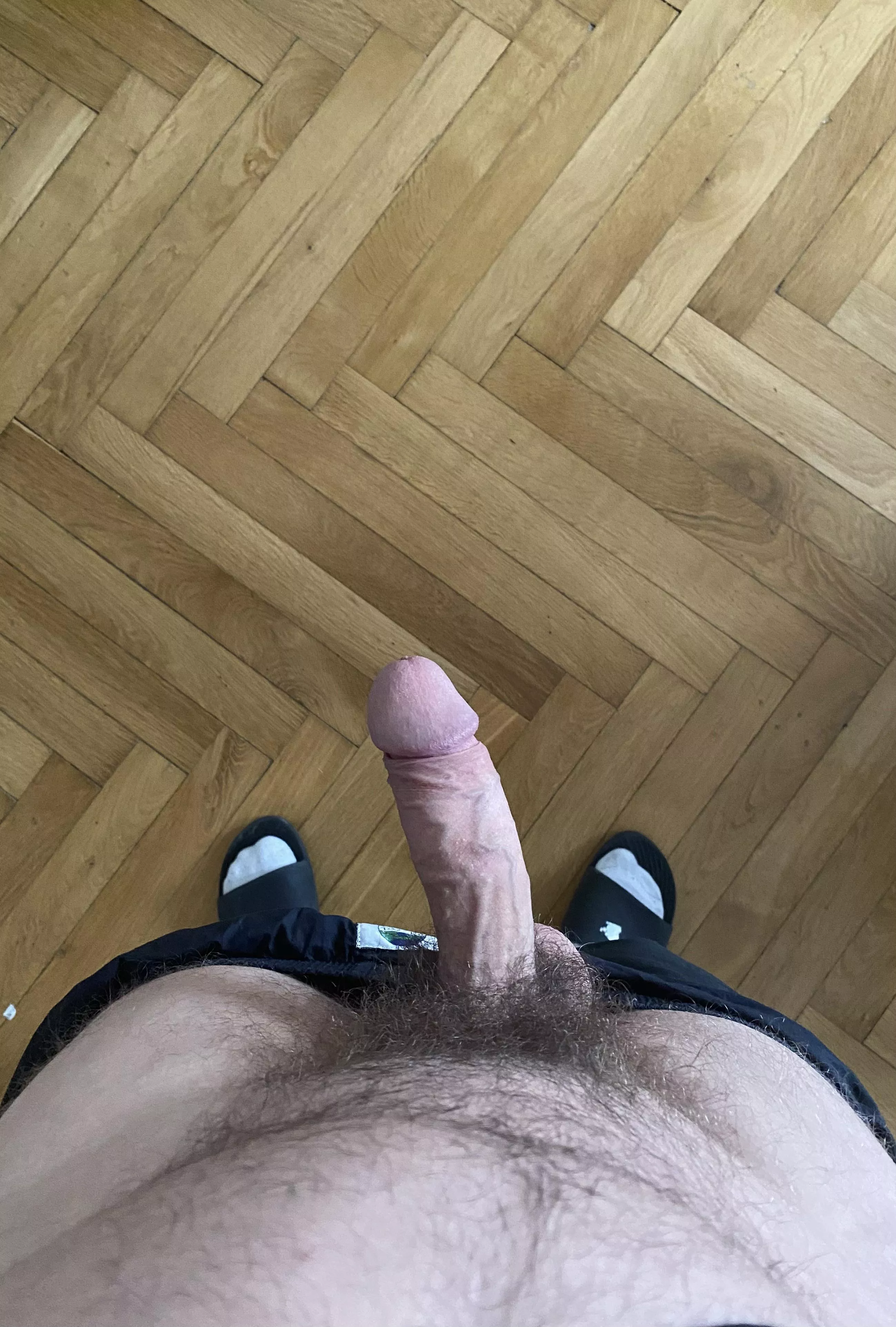 [29] hey bro.. want to see it?
