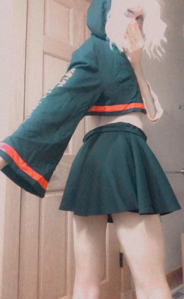 30min till Femboy Friday is over :(