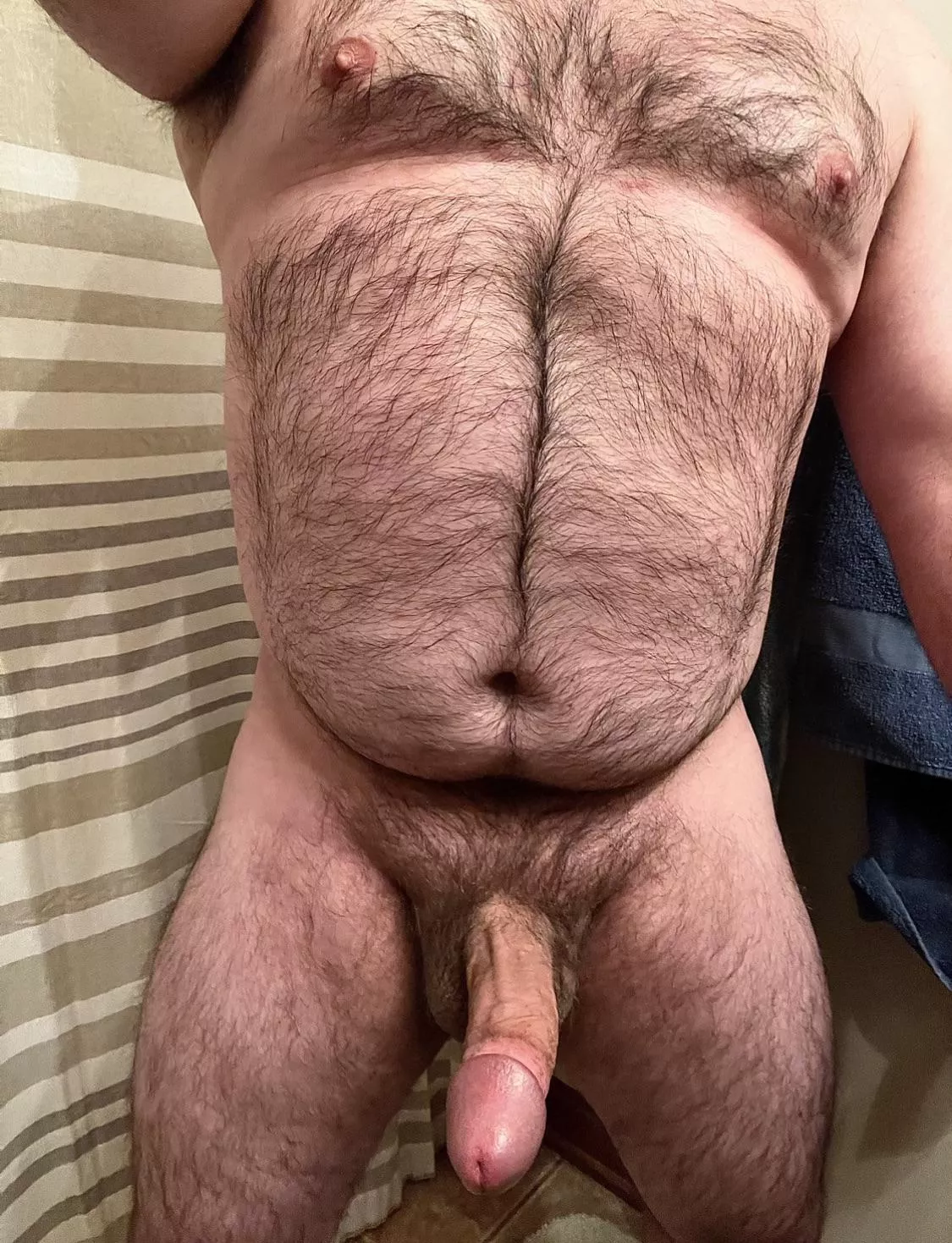 (40) Can this dad bod fill you with warmth this morning?