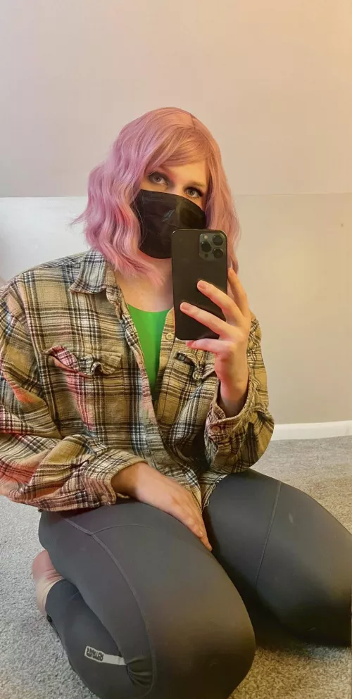 Anyone need to rest their head?🤭