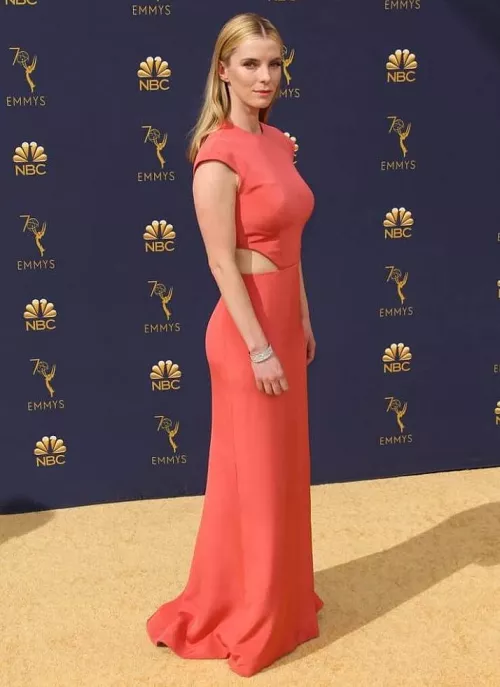 Betty Gilpin
