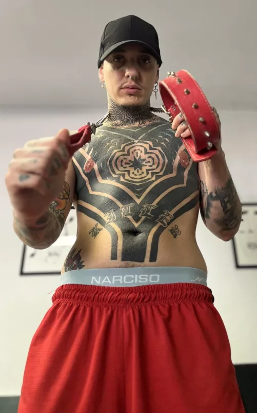 Clean my feet and you’ll get a very fun ride