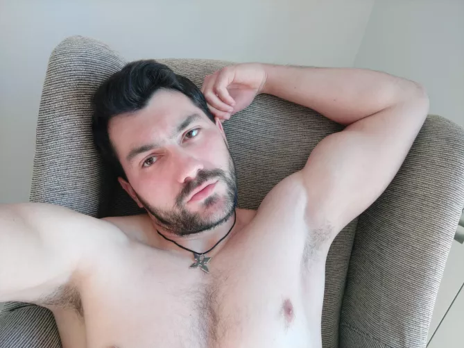 Don't just stare, take a big sniff is that's what you want 😈