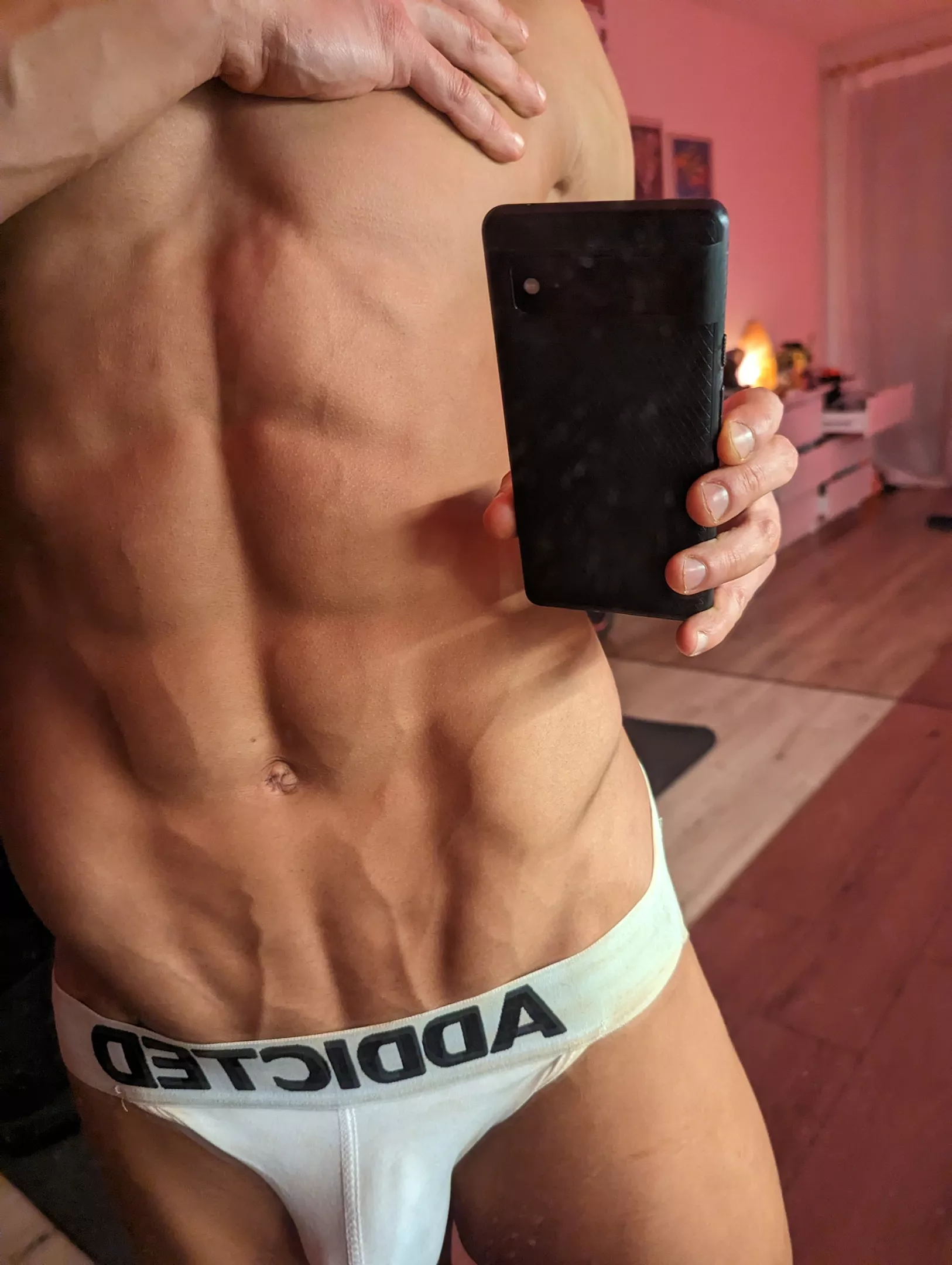 ever seen such perfect abs??