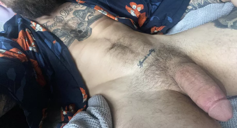 extra terrestrial thicc 👽