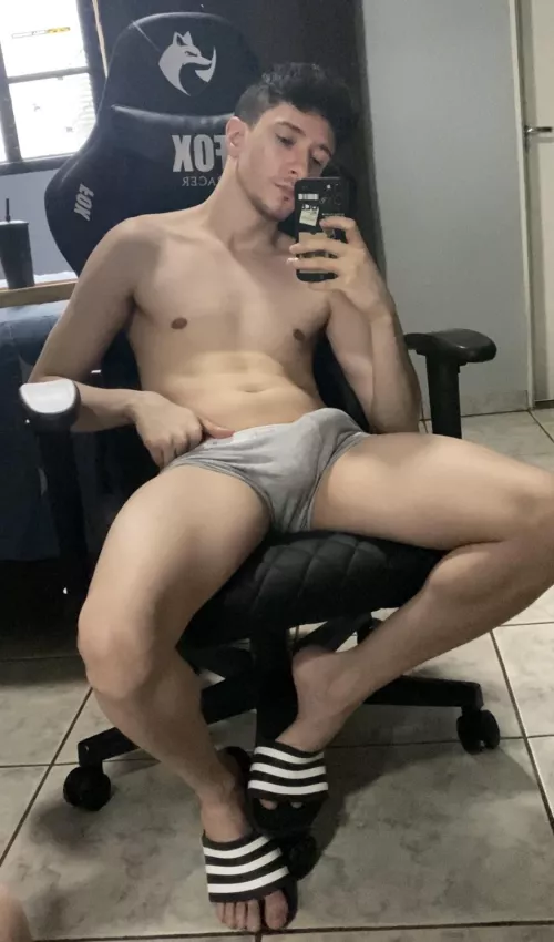 feet, legs and bulge. Do you like?