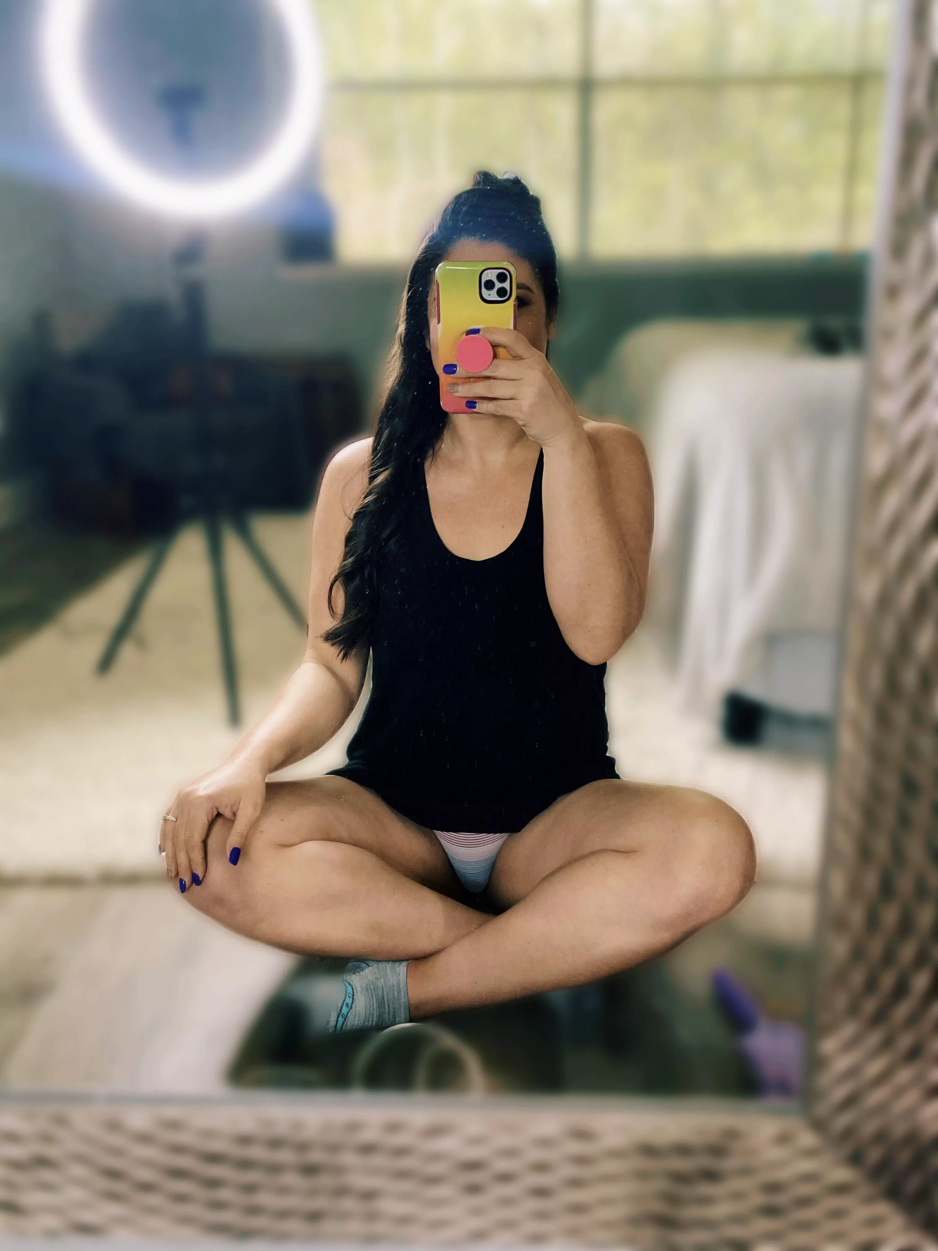 Getting dressed, thought I’d give you a peek 🫣