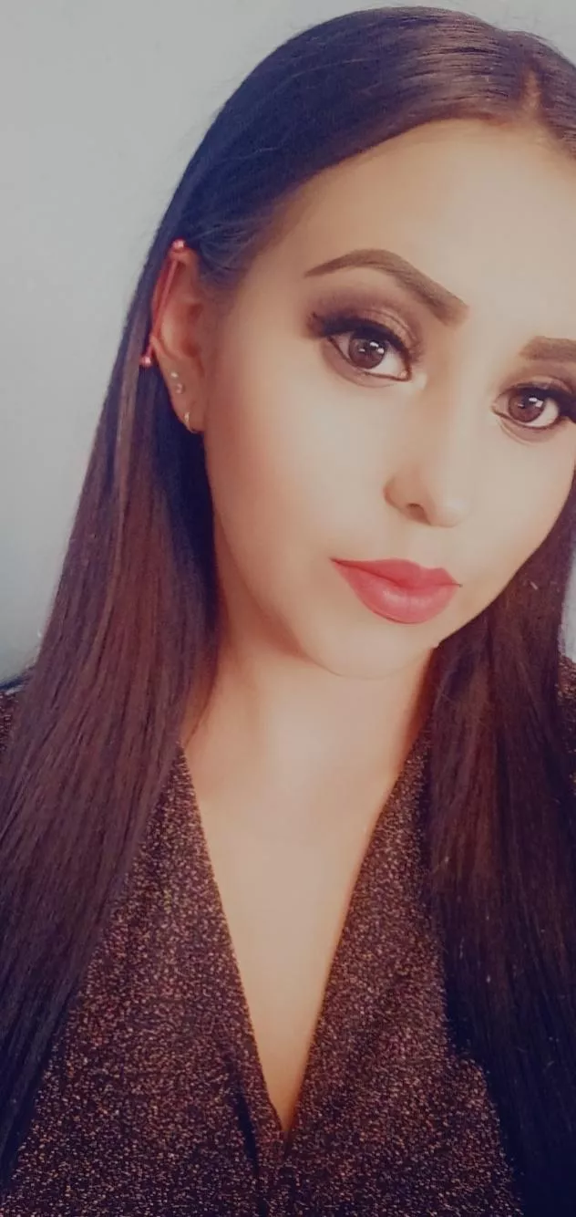 Good morning guys ❤️ You guys like big eyes?🫣