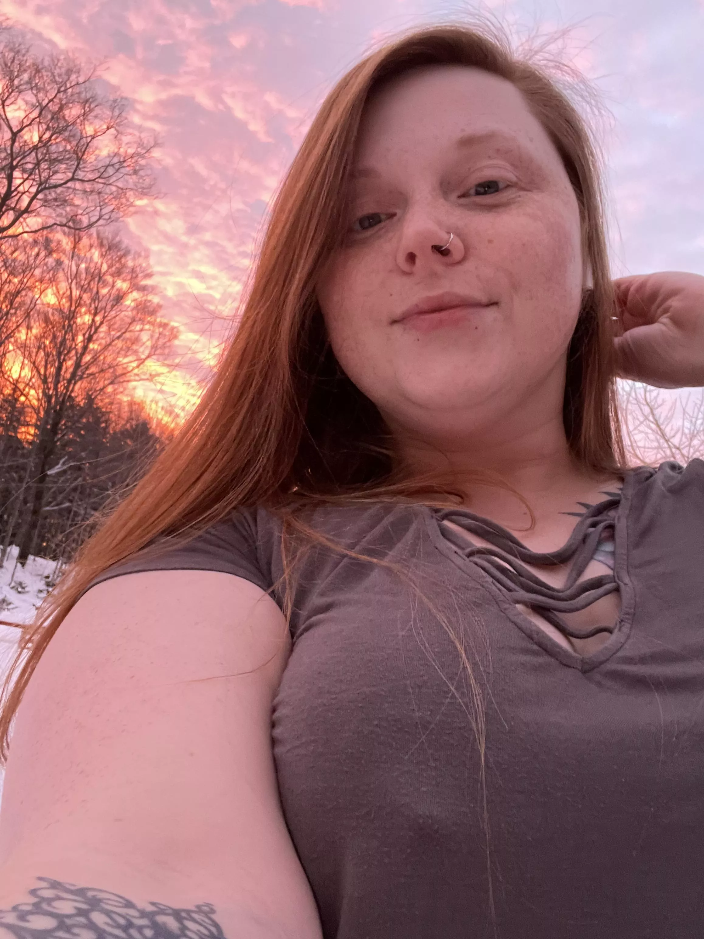 Good morning! Just had to get a selfie at sunrise this morning 🌅
