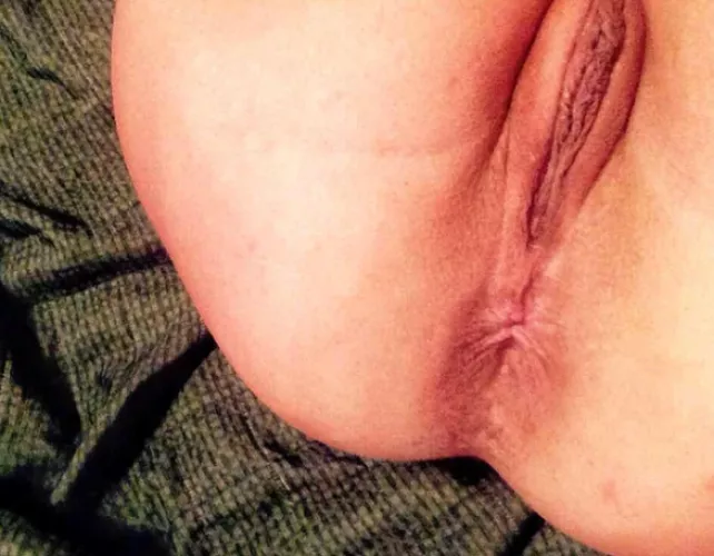 How would you feel waking up next to this ass?🤪