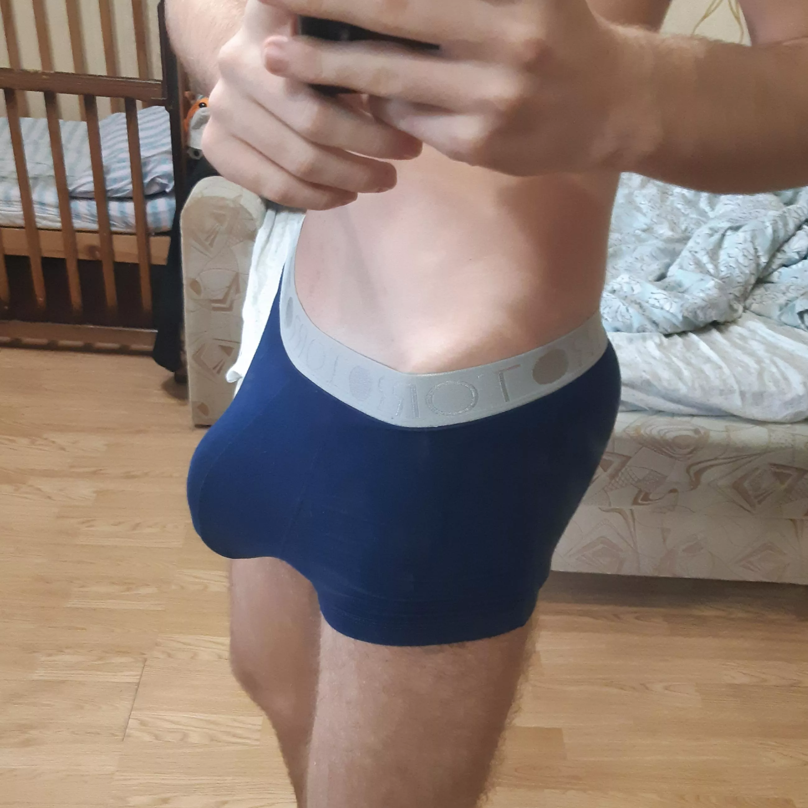 Huge guys go down to compare💪🏻😈 Little dicklets go away👎