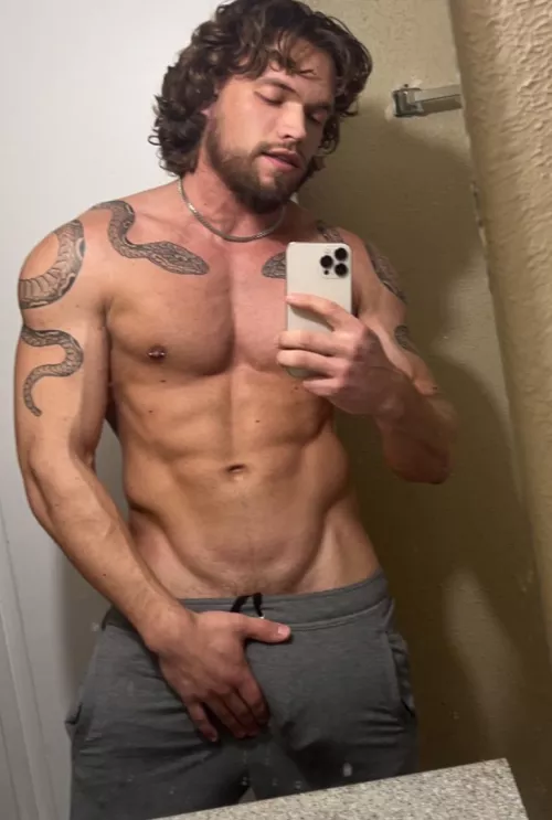 I got a package for you… wanna open it?😏