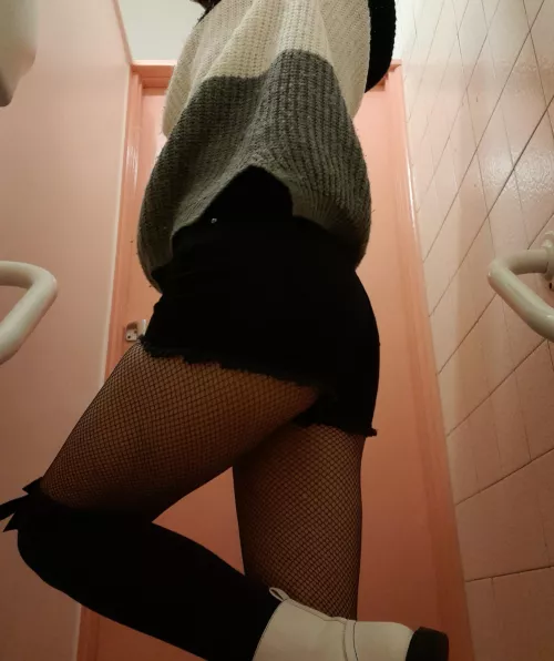 i got my first pair of shorts !