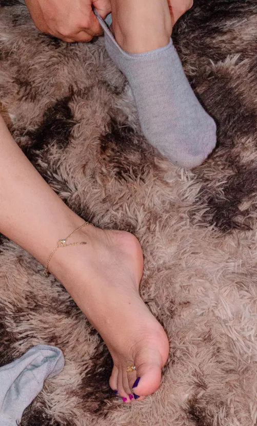 I'm a little bored and looking forward to having fun.