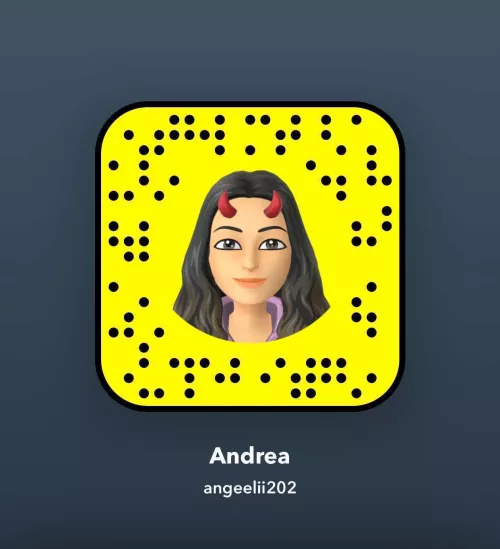 I’m down for Sexting or video chatting text me on; angeelii202