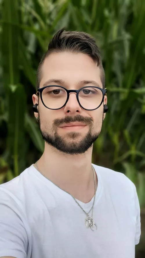 in a cornfield 🌽 cos I'm that corny y'know?