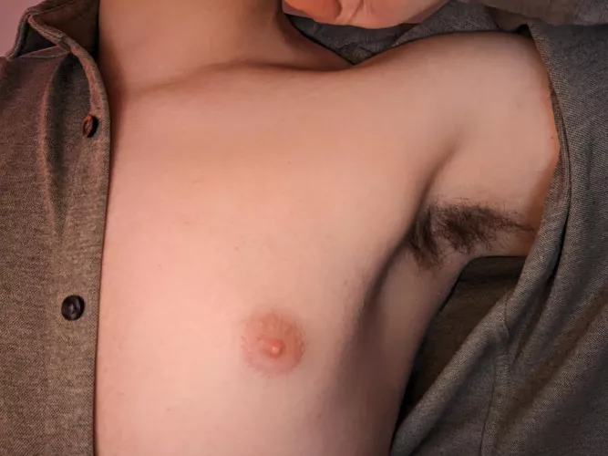 it's friday. free the pits