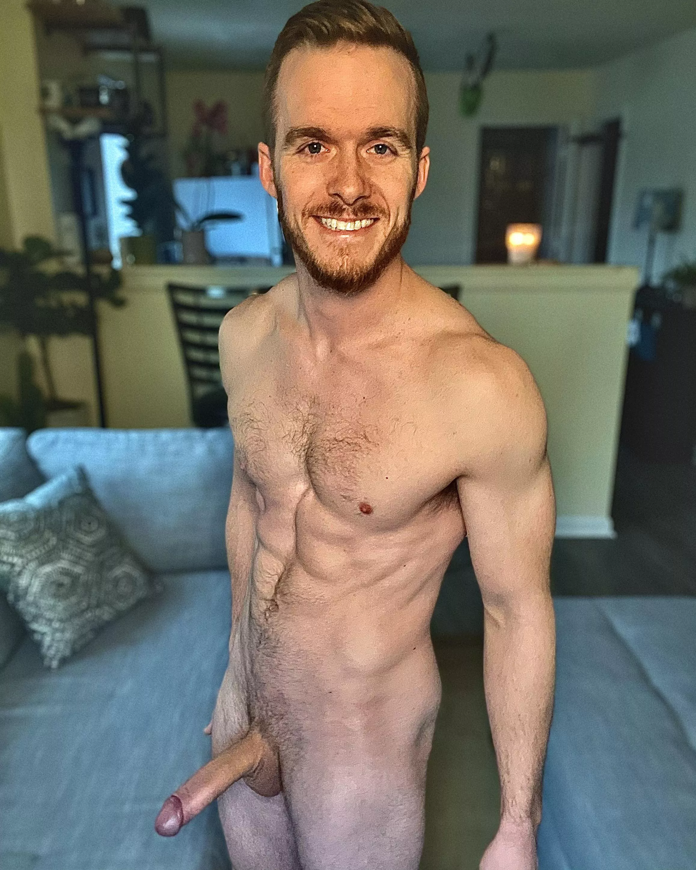 It’s the weekend; come back to bed with me?