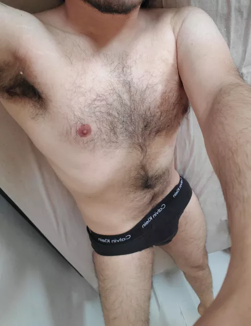 Lazy and (horny) Saturday...hmu :)