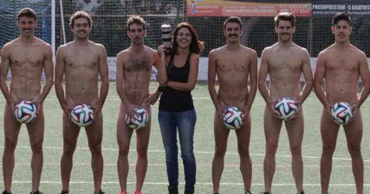 Men should make sports journalism fun for women.