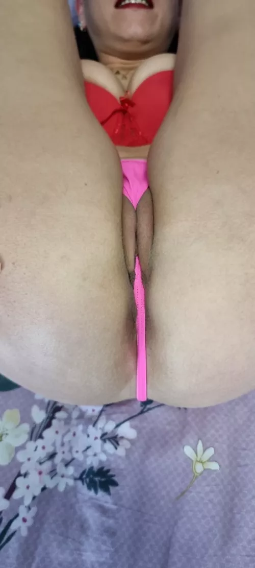 My pussy lips looks fat like this