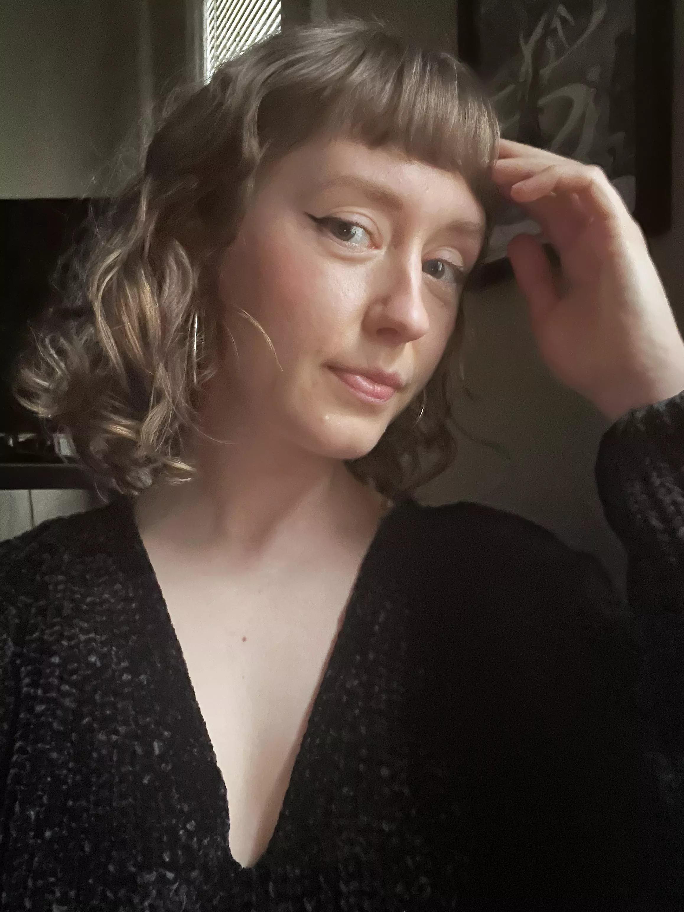 Oop! Don’t mind me just adjusting the bangs!! 😋